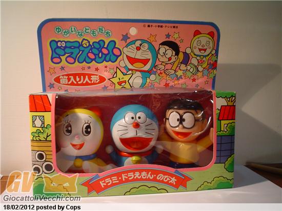 Doraemon gift set vinili.jpg